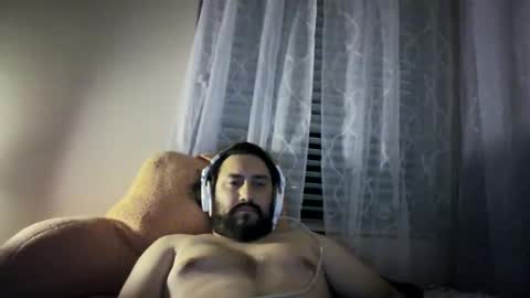 Snapshot of grateful00 chatting on March 2026 09:05:01 AM grateful00 online show from March 2026 09:05:01 AM