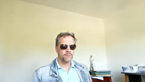 grattitude online show from November 2025 10:31:02 PM