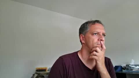 Snapshot of grattitude chatting on February 2026 11:19:02 PM grattitude online show from February 2026 11:19:02 PM