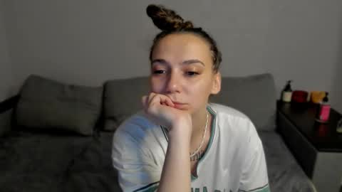 Anna online show from February 2026 01:59:02 AM