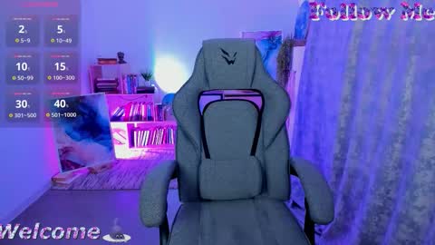 Snapshot of graycewild chatting on October 2025 11:44:01 AM GrayceWild online show from October 2025 11:44:01 AM