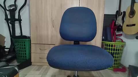 Snapshot of grayrosty chatting on October 2025 01:55:02 PM grayrosty online show from October 2025 01:55:02 PM