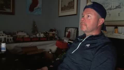 grayson_maxx online show from April 2026 11:43:02 PM