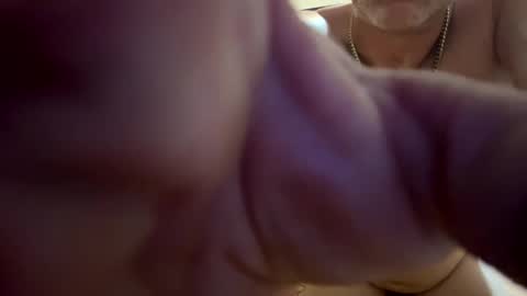 Snapshot of grd137 chatting on November 2025 06:36:01 AM grd137 online show from November 2025 06:36:01 AM