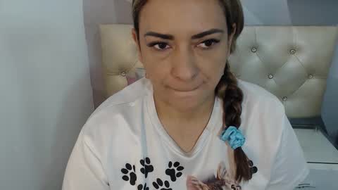 greatass_latina online show from January 2026 10:41:02 AM