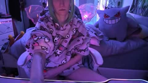 GreenEyedLovexo online show from October 2025 05:20:02 AM