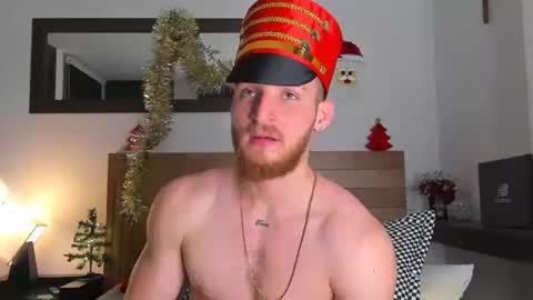 Snapshot of greeneyes_col chatting on December 2024 05:48:01 AM Juan online show from December 2024 05:48:01 AM