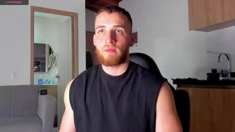 Snapshot of greeneyes_col chatting on February 2025 12:29:02 AM Juan online show from February 2025 12:29:02 AM