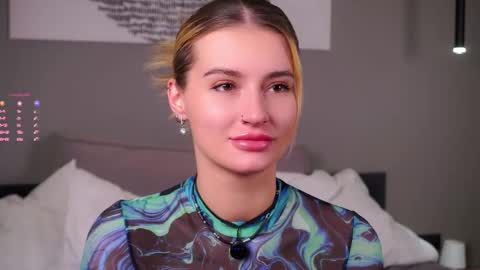 Snapshot of greengazon chatting on November 2025 01:55:01 PM Kelly online show from November 2025 01:55:01 PM