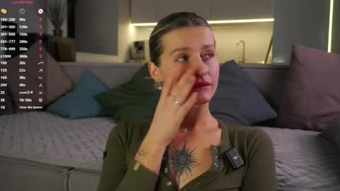 Kelly online show from April 2026 02:29:01 PM