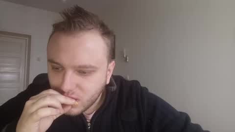 Snapshot of gregory_the_bear chatting on December 2024 08:36:02 AM Gregory online show from December 2024 08:36:02 AM