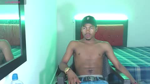 gregoryhoot1 online show from June 2026 12:44:01 AM