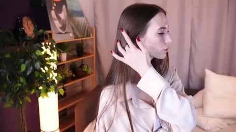 Ivy online show from November 2025 03:52:02 AM