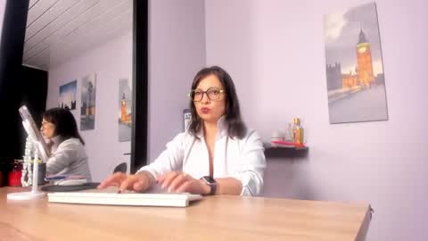 Snapshot of greta_borbon chatting on July 2026 11:29:02 AM Greta online show from July 2026 11:29:02 AM