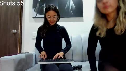 Snapshot of greta_miss chatting on March 2025 06:35:02 AM  Emmy  online show from March 2025 06:35:02 AM