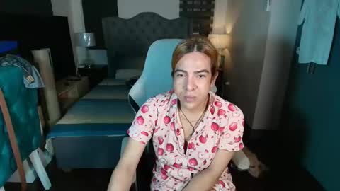 Snapshot of greta_v chatting on September 2025 12:34:01 AM greta_v online show from September 2025 12:34:01 AM