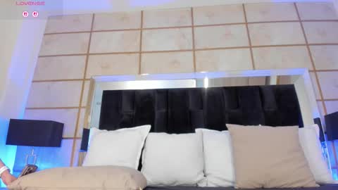 Greta Velvet  online show from September 2025 07:47:02 PM