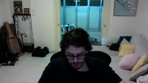 grey_uchi online show from May 2026 11:32:01 PM