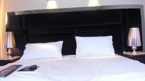 Snapshot of greyceleste chatting on June 2026 04:21:02 AM Celeste online show from June 2026 04:21:02 AM