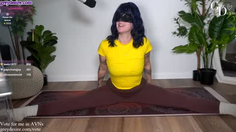       2 online show from January 2026 01:10:02 AM