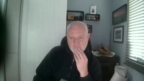 Snapshot of greyfox_6000 chatting on February 2025 04:15:02 PM greyfox_6000 online show from February 2025 04:15:02 PM