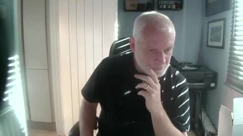 Snapshot of greyfox_6000 chatting on February 2025 02:43:02 PM greyfox_6000 online show from February 2025 02:43:02 PM