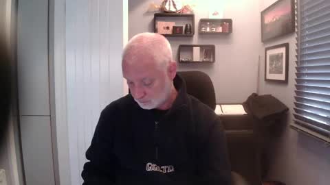 Snapshot of greyfox_6000 chatting on May 2026 10:31:02 AM greyfox_6000 online show from May 2026 10:31:02 AM