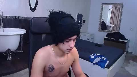 Snapshot of griffindane chatting on March 2026 06:37:01 AM GriffinDane online show from March 2026 06:37:01 AM