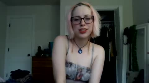 grimygirlie online show from September 2025 08:47:02 PM