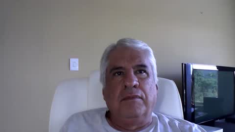 grisa01 online show from April 2026 12:47:01 PM