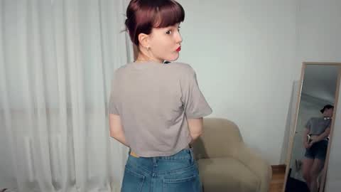 Snapshot of grl_in_power chatting on December 2025 08:08:01 AM Sara online show from December 2025 08:08:01 AM