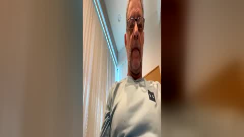 Snapshot of grn_stud chatting on June 2026 06:16:01 PM Hard Cock. I cum fast wife might catch me online show from June 2026 06:16:01 PM