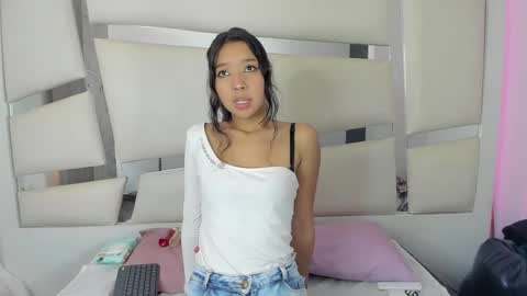 Snapshot of grupojade chatting on February 2025 08:33:01 PM grupojade online show from February 2025 08:33:01 PM