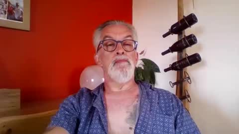 Grybear online show from April 2026 06:49:01 AM