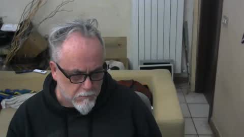 GRIZZLY65 online show from February 2026 01:25:01 PM