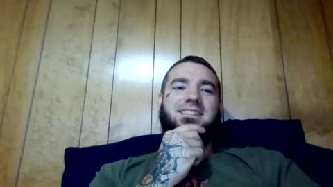 gsloueez online show from December 2024 07:42:02 PM