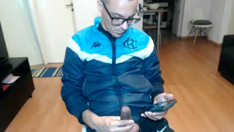 Snapshot of guachin_new chatting on June 2026 04:26:02 AM guachin_new online show from June 2026 04:26:02 AM