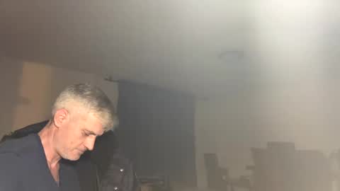 guardiannif_ online show from February 2025 01:05:01 AM