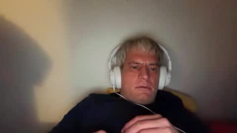 guardiannif_ online show from January 2026 06:29:02 AM