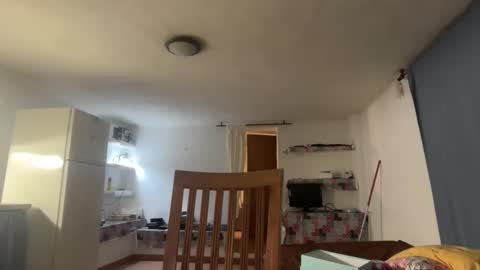 guardiannif_ online show from February 2026 09:51:01 PM