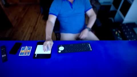 Snapshot of guesswhatigot2 chatting on November 2025 05:40:02 AM guesswhatigot2 online show from November 2025 05:40:02 AM