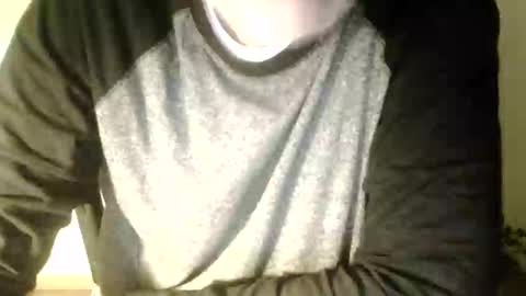 Snapshot of guide2 chatting on December 2024 11:36:01 PM Dislove online show from December 2024 11:36:01 PM