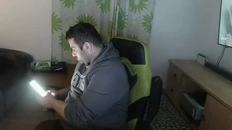 guillaume666286050 online show from January 2026 04:05:01 AM