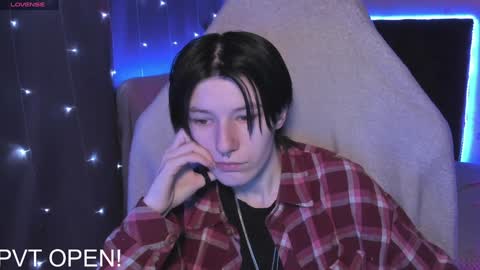 Angel online show from December 2024 01:00:02 PM
