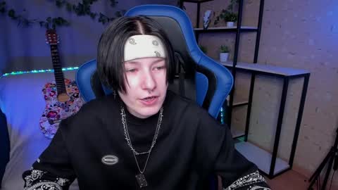 Angel online show from January 2025 11:01:02 AM