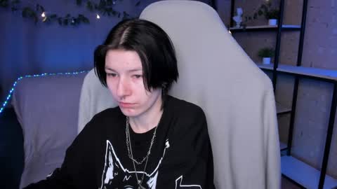 Angel online show from February 2025 10:54:02 AM