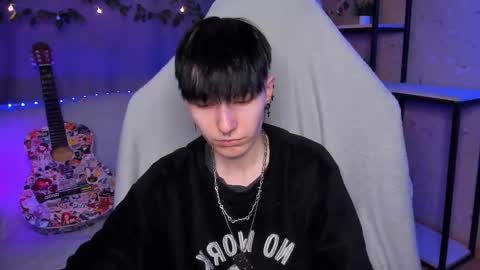 Angel online show from February 2025 10:40:02 AM