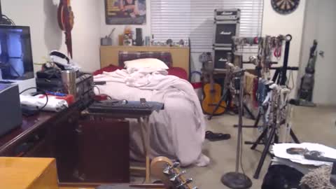 Mario online show from November 2025 10:03:01 AM