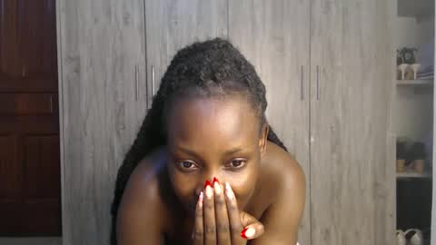 Miss Incredible online show from February 2025 11:15:01 PM