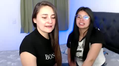 Snapshot of gumball_room chatting on January 2025 10:19:01 PM Vane blonde and Hazell black hair online show from January 2025 10:19:01 PM